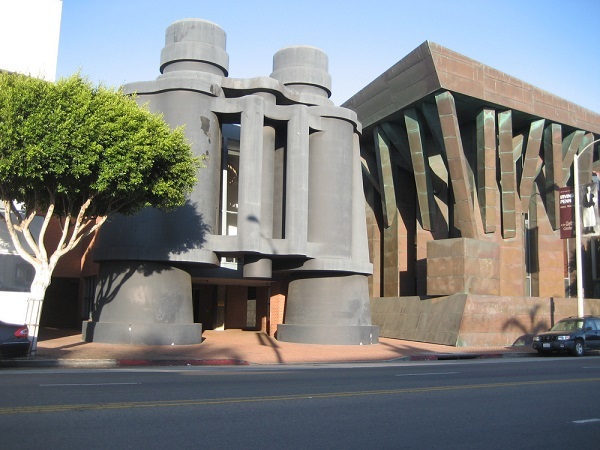 Офисы в Binoculars building арендует Google
