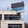 «Экстремальный» домик корейского скульптора