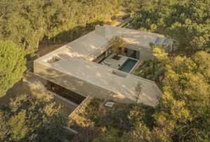Проект Oeiras House экстерьер вид восьмой