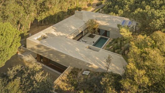 Проект Oeiras House экстерьер вид восьмой