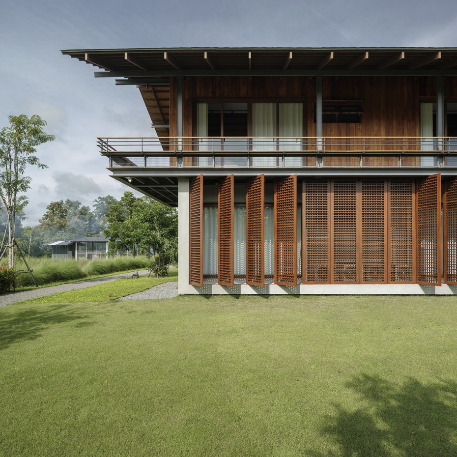 Дом Uthai Thani House экстерьер вид четвертый