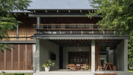 Дом Uthai Thani House экстерьер вид шестой
