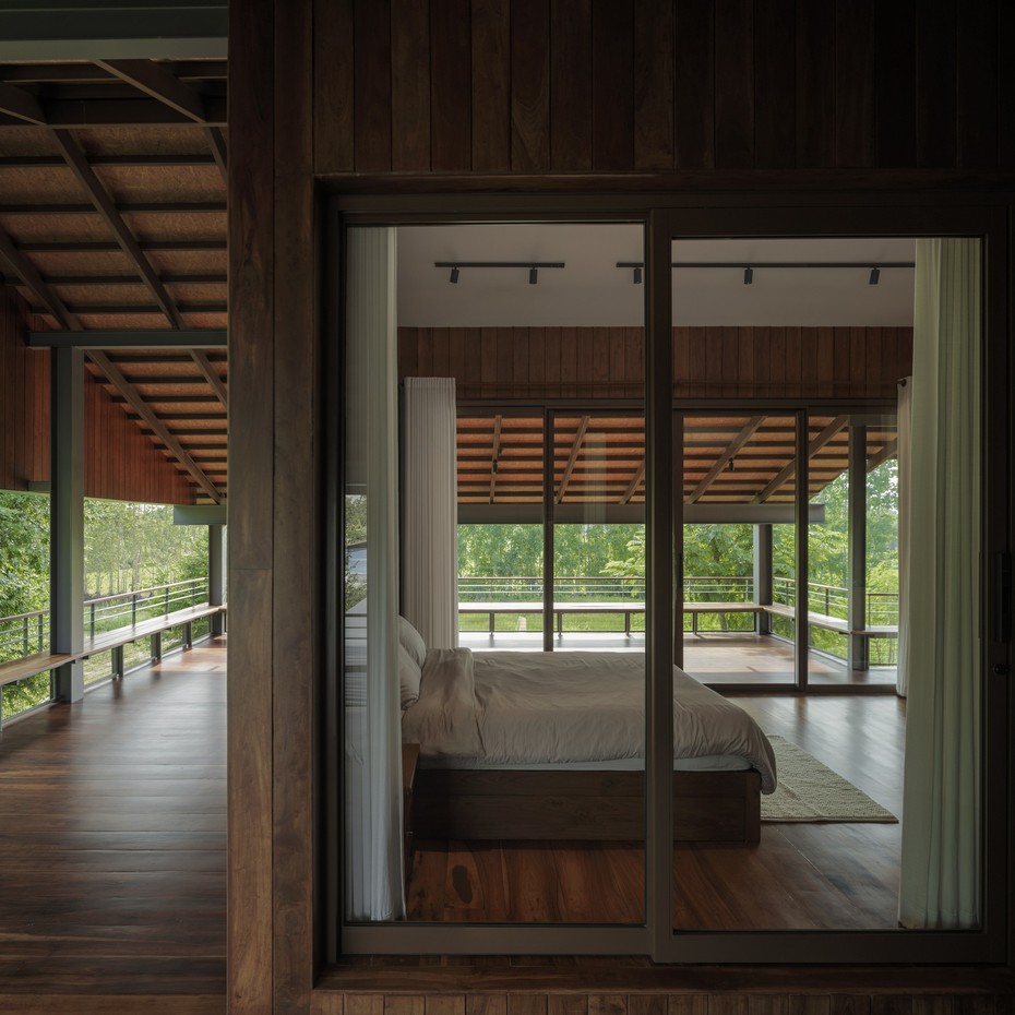 Дом Uthai Thani House интерьер вид первый