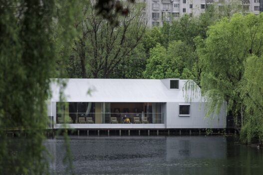Павильон The Lake House вид седьмой