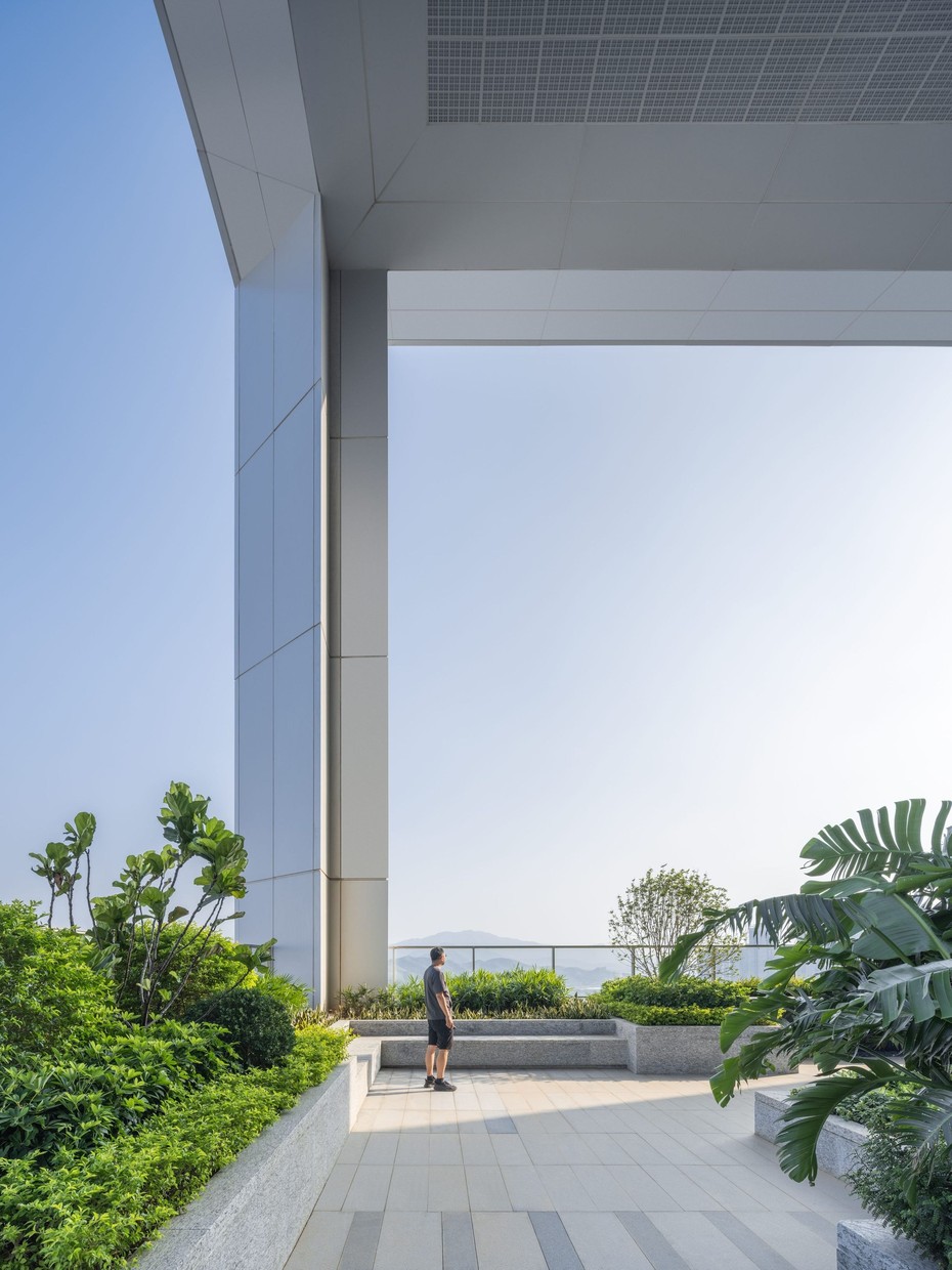 Небоскреб CITIC International Building вид пятый