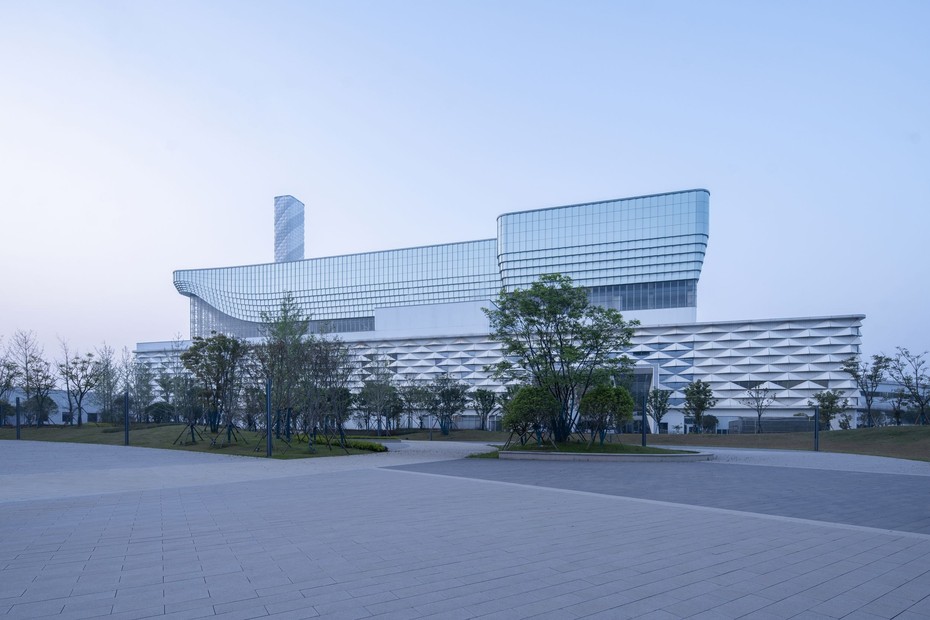 Электростанция Wuhan Qianzishan Waste-to-Energy Power Plant вид четвертый