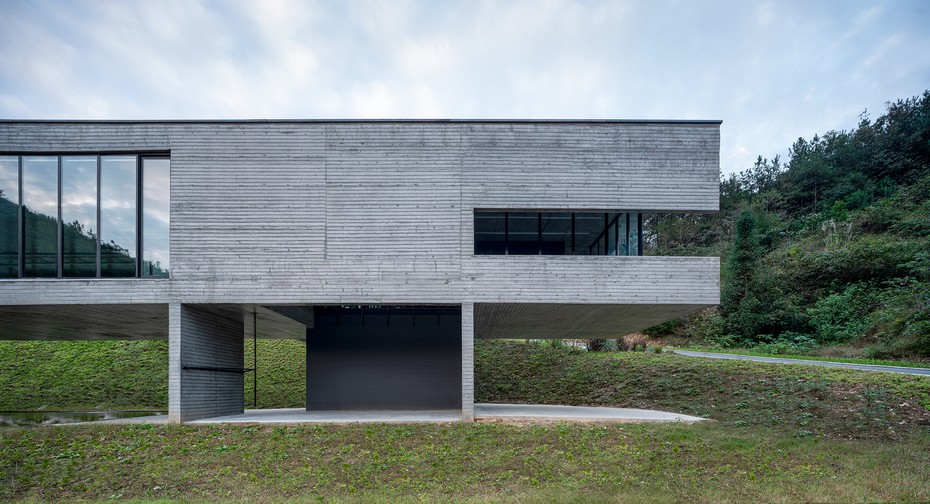 Комплекс Wudang Mountain Visitor Center вид пятый