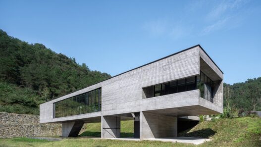 Комплекс Wudang Mountain Visitor Center вид седьмой