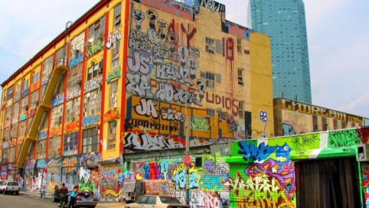 Google реализует проект Street Art
