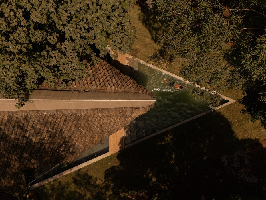 Дом Bridge House вид девятый