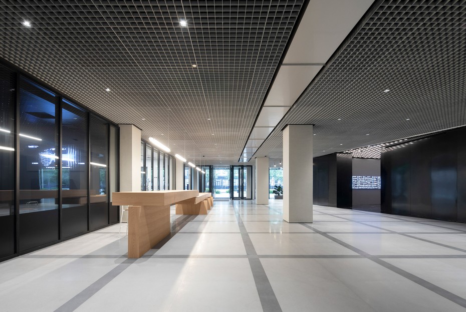 Центр обработки данных Spark 716 вид третий