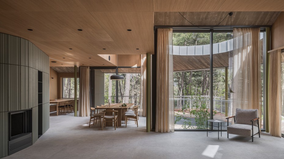 Дом Camp Alliances вид второй