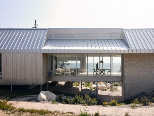 Дом East River Residence вид восьмой