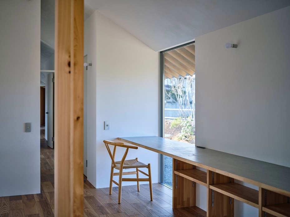 Дом Unfinished House вид второй