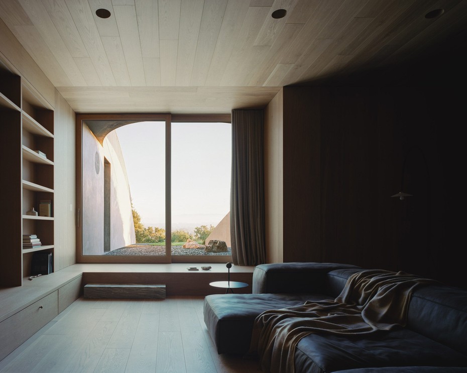 Дом House of Horns вид второй