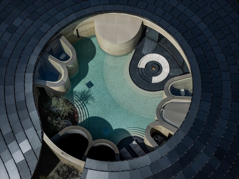 Комплекс Not A Hotel Setouchi вид седьмой