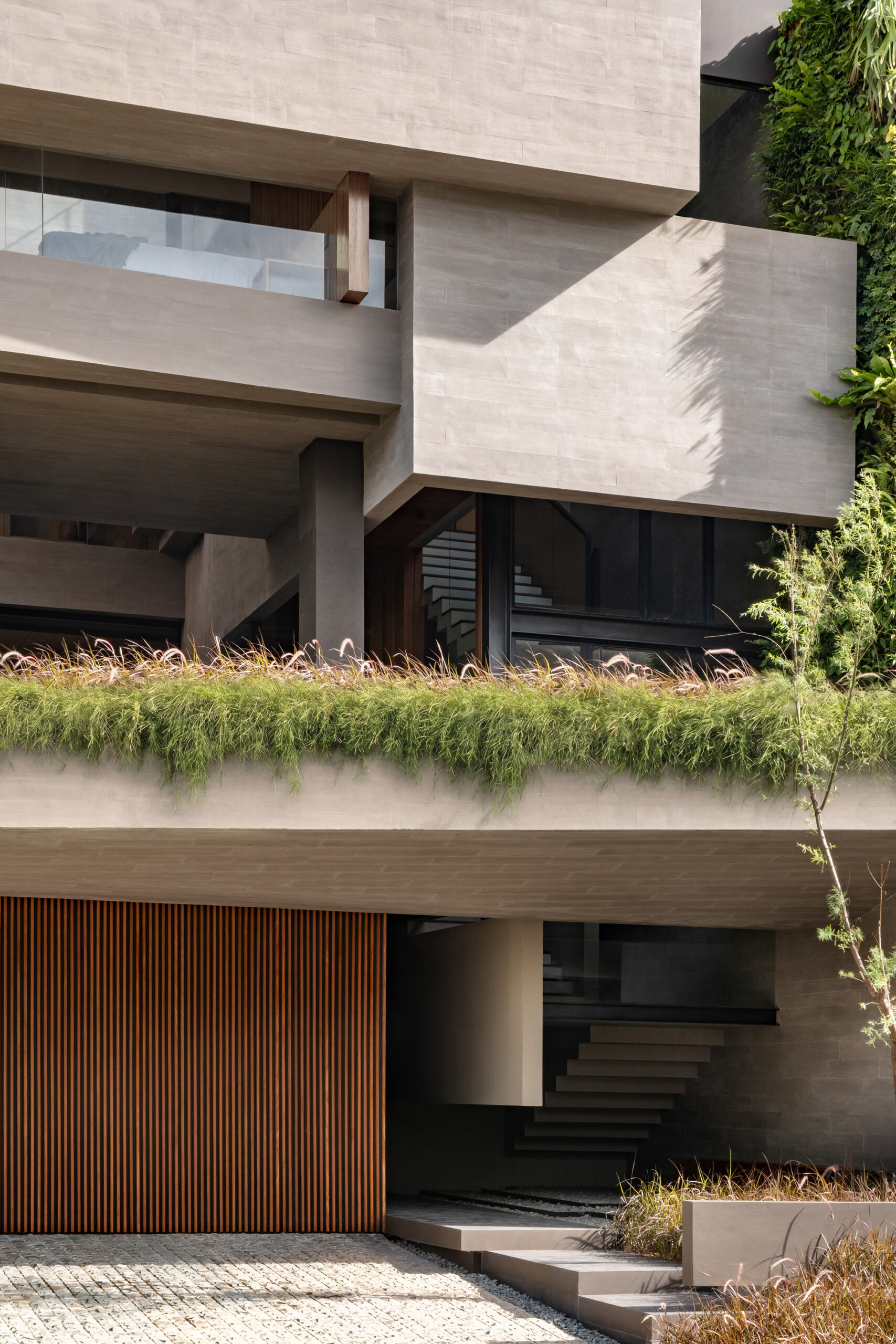 O4 House / studiokian