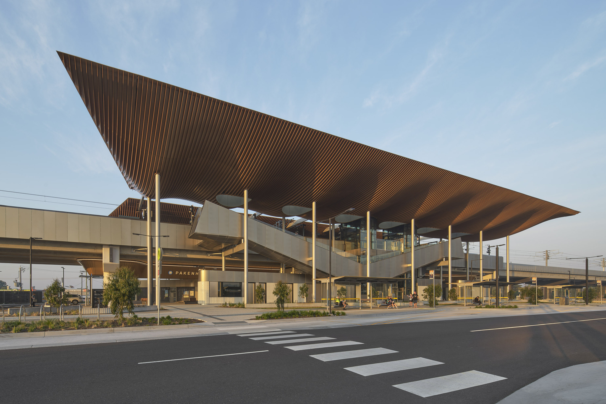Pakenham Station / Genton: новая роль транспортного узла в Пакенхэме