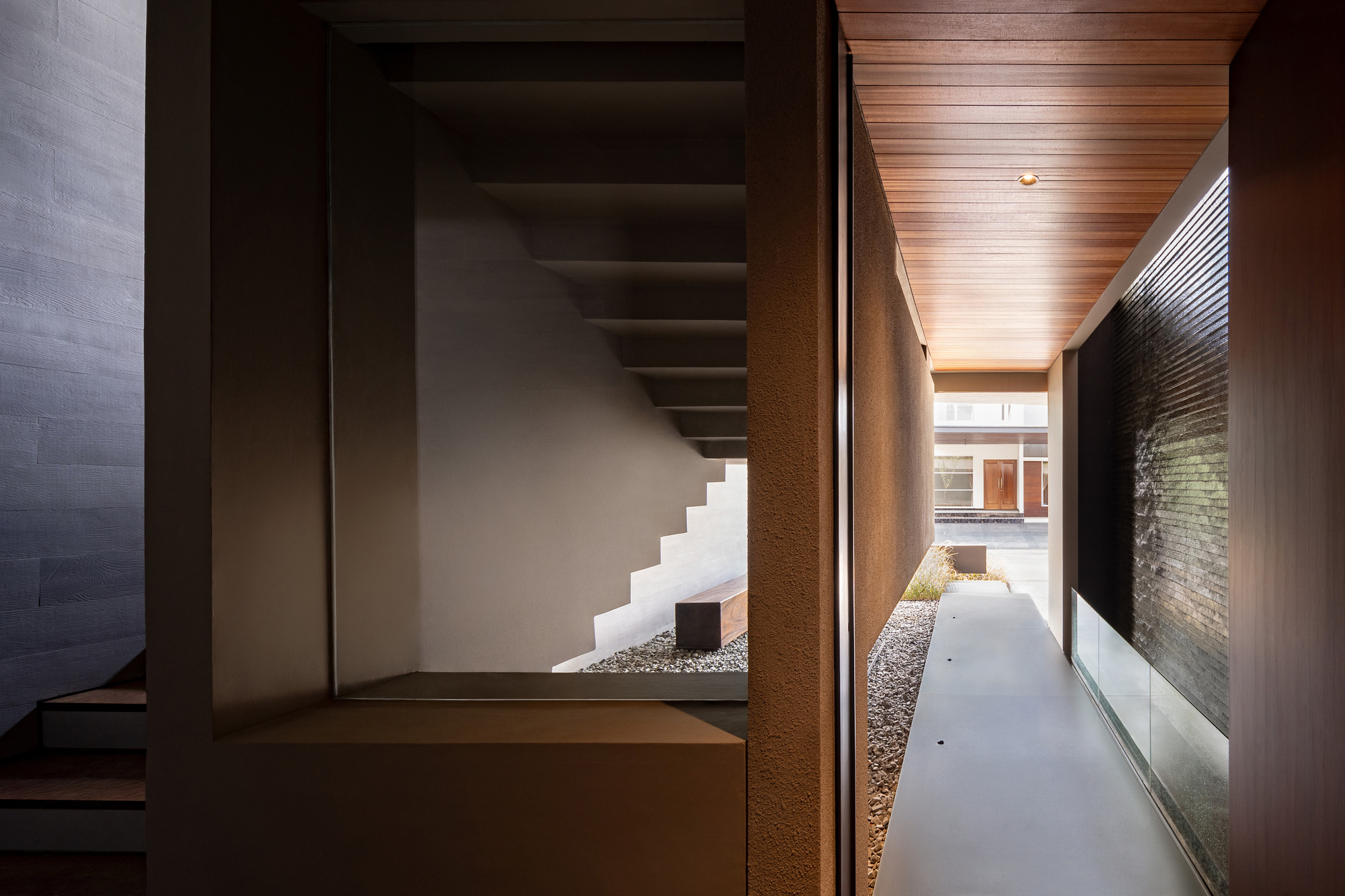 O4 House / studiokian