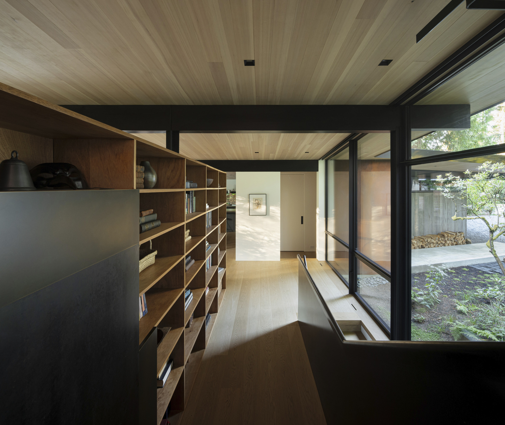 Реконструкция дома в Северном Ванкувере / Olson Kundig