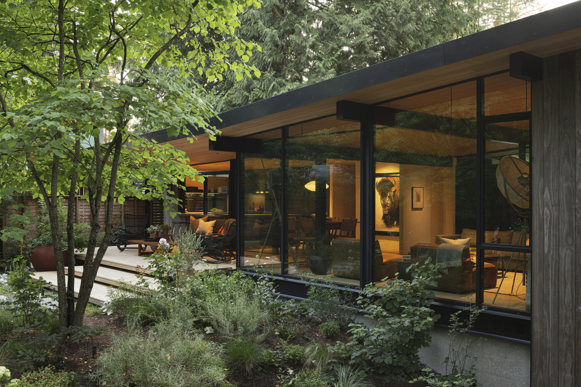 Реконструкция дома в Северном Ванкувере / Olson Kundig