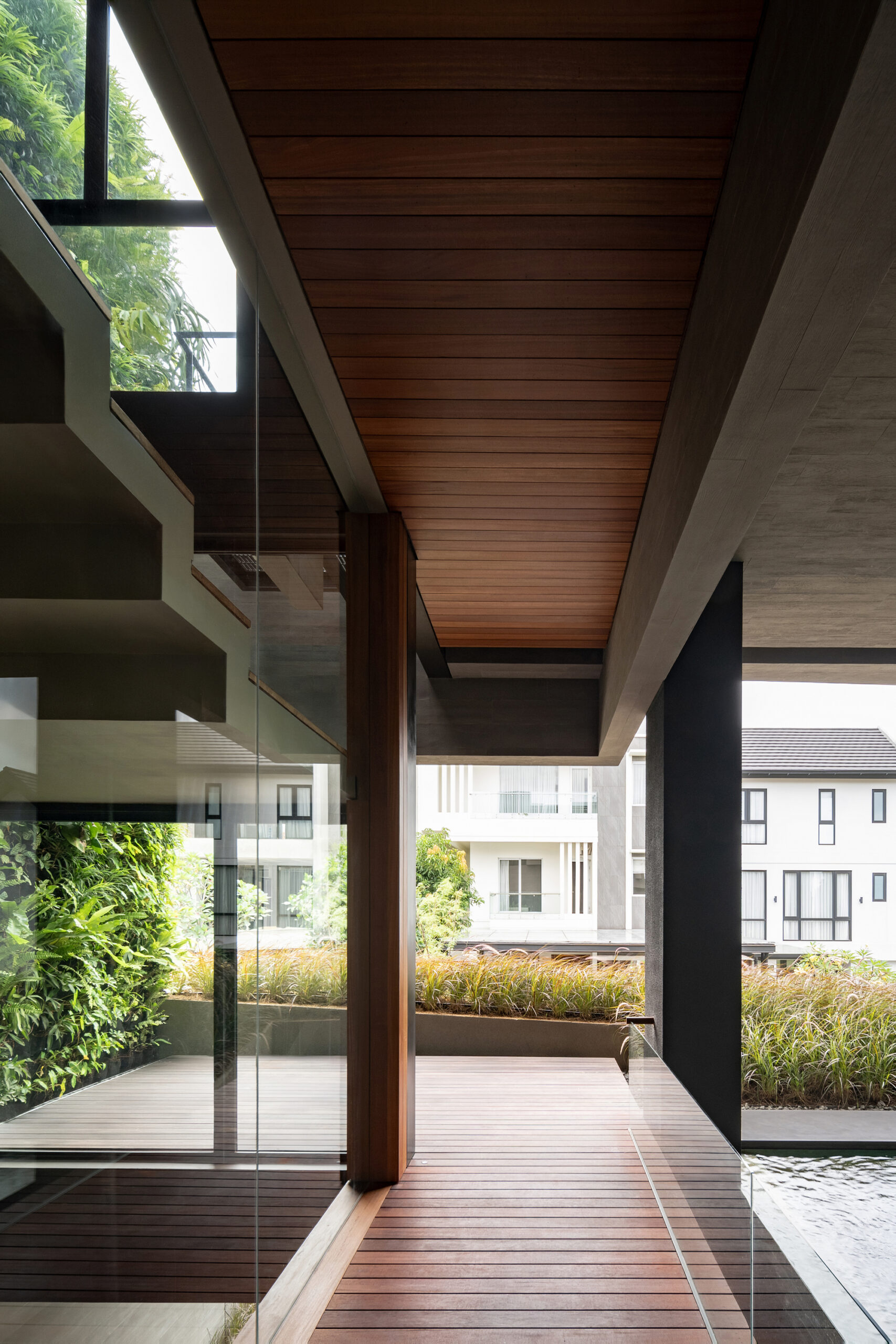 O4 House / studiokian