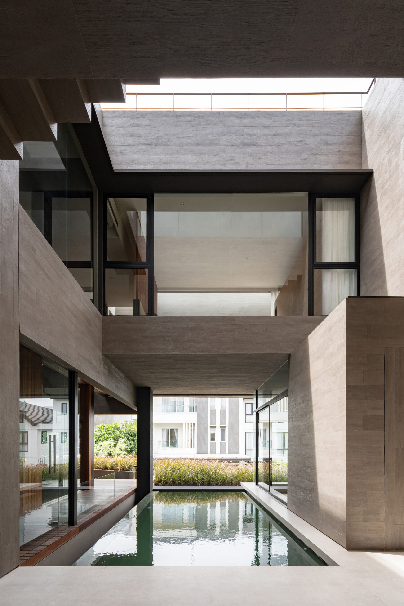 O4 House / studiokian