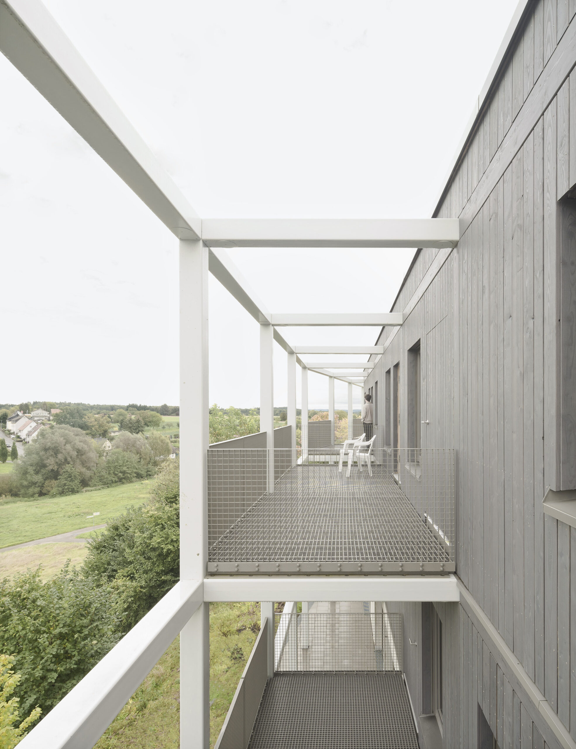 Flexible Dormitory / Atelier Kaiser Shen: гибкое общежитие для доступного и приёмного жилья в Шёнаихе