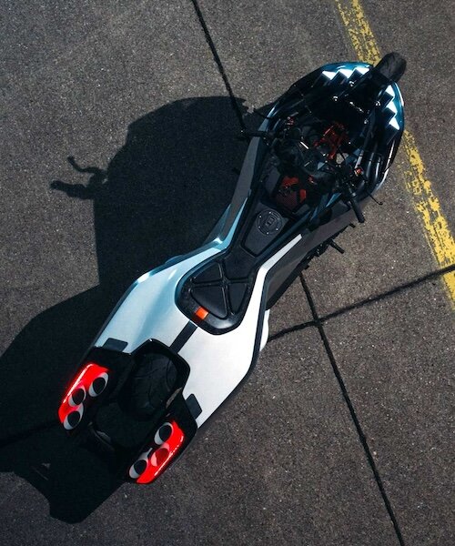BMW Motorrad показала концепт Vision K 18: ретрофутуристический круизер с авиационными мотивами