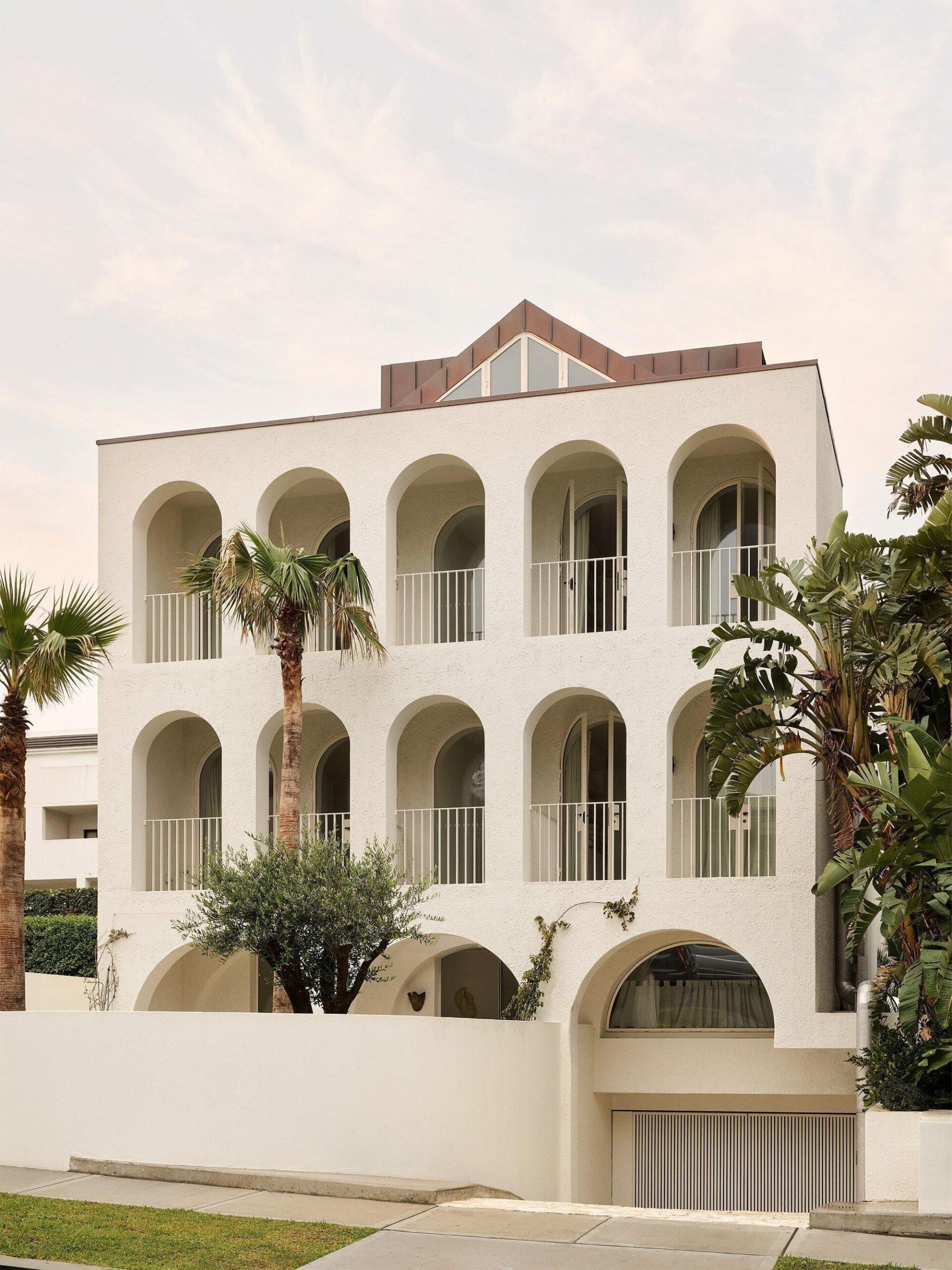 Bondi Beach Villa / Common Office