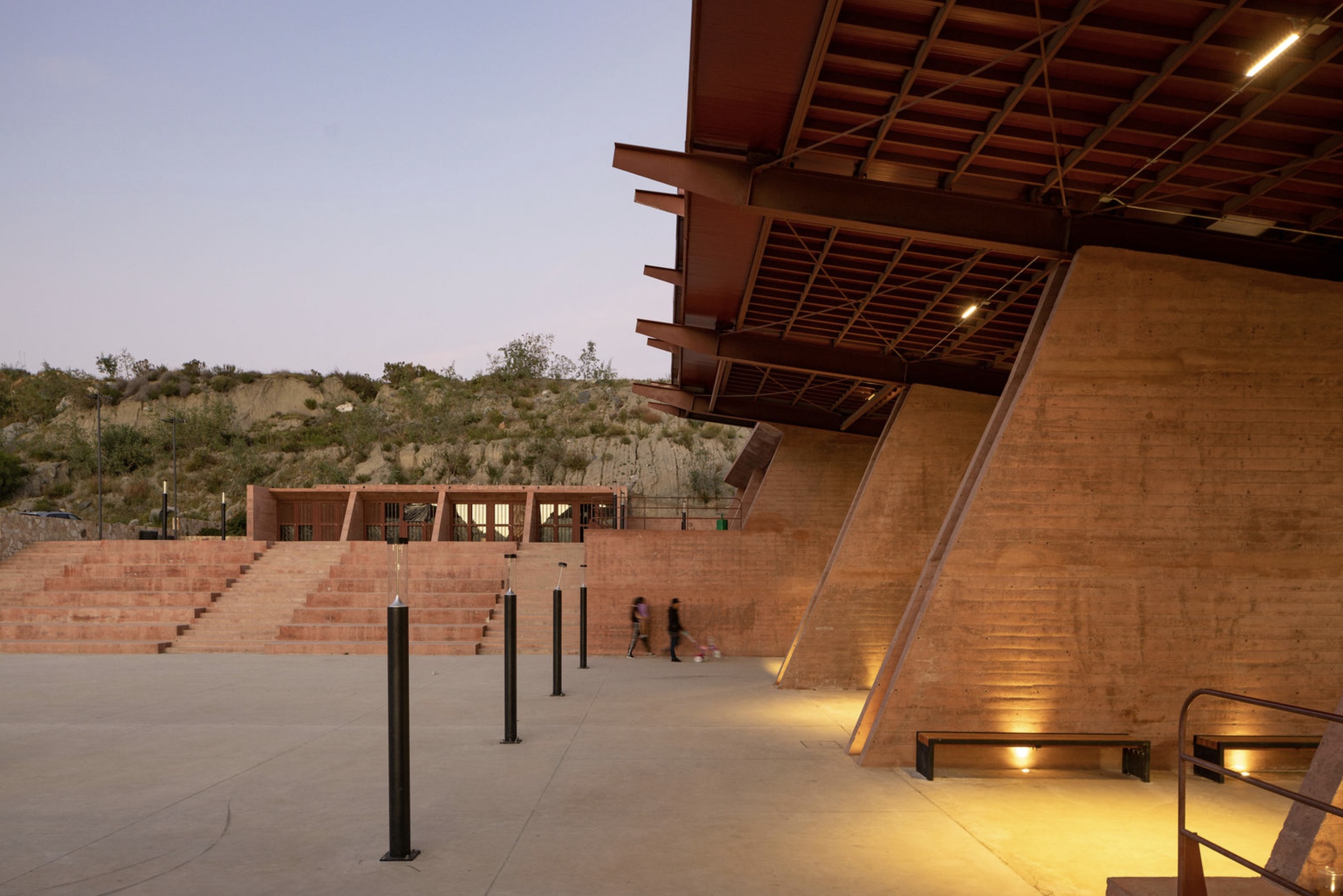 Центр спорта и культуры El Mayab / Taller de Arquitectura Miguel Montor