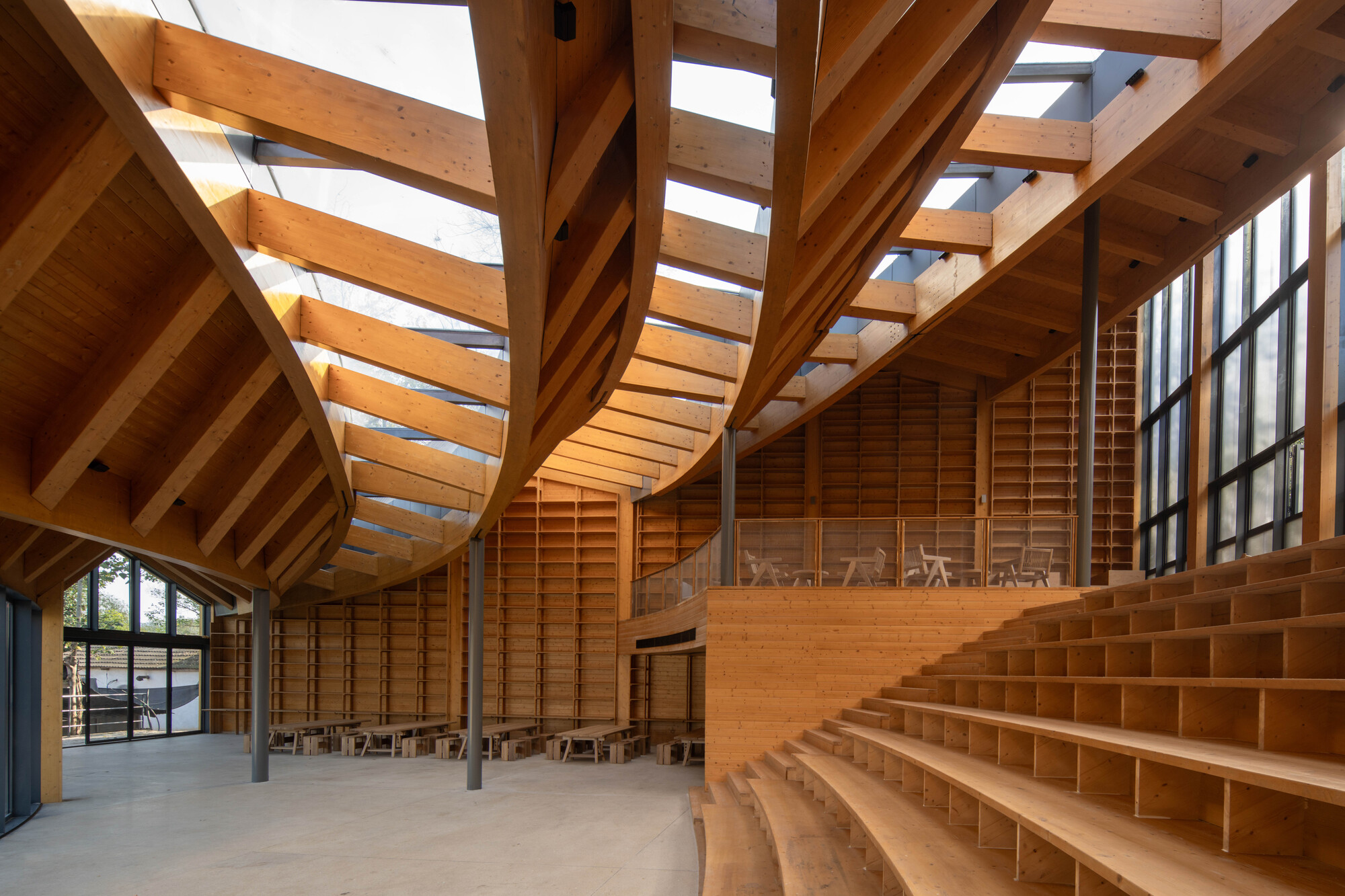 Carpenter's Home / Primary Architects — мастерская и общественный центр в Синьяне