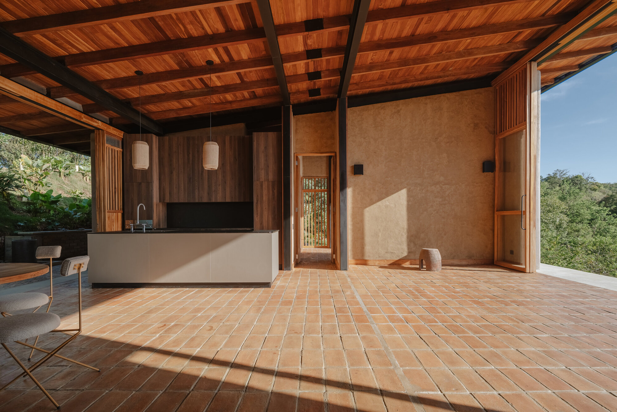 Clay House / Norenaarquitectos