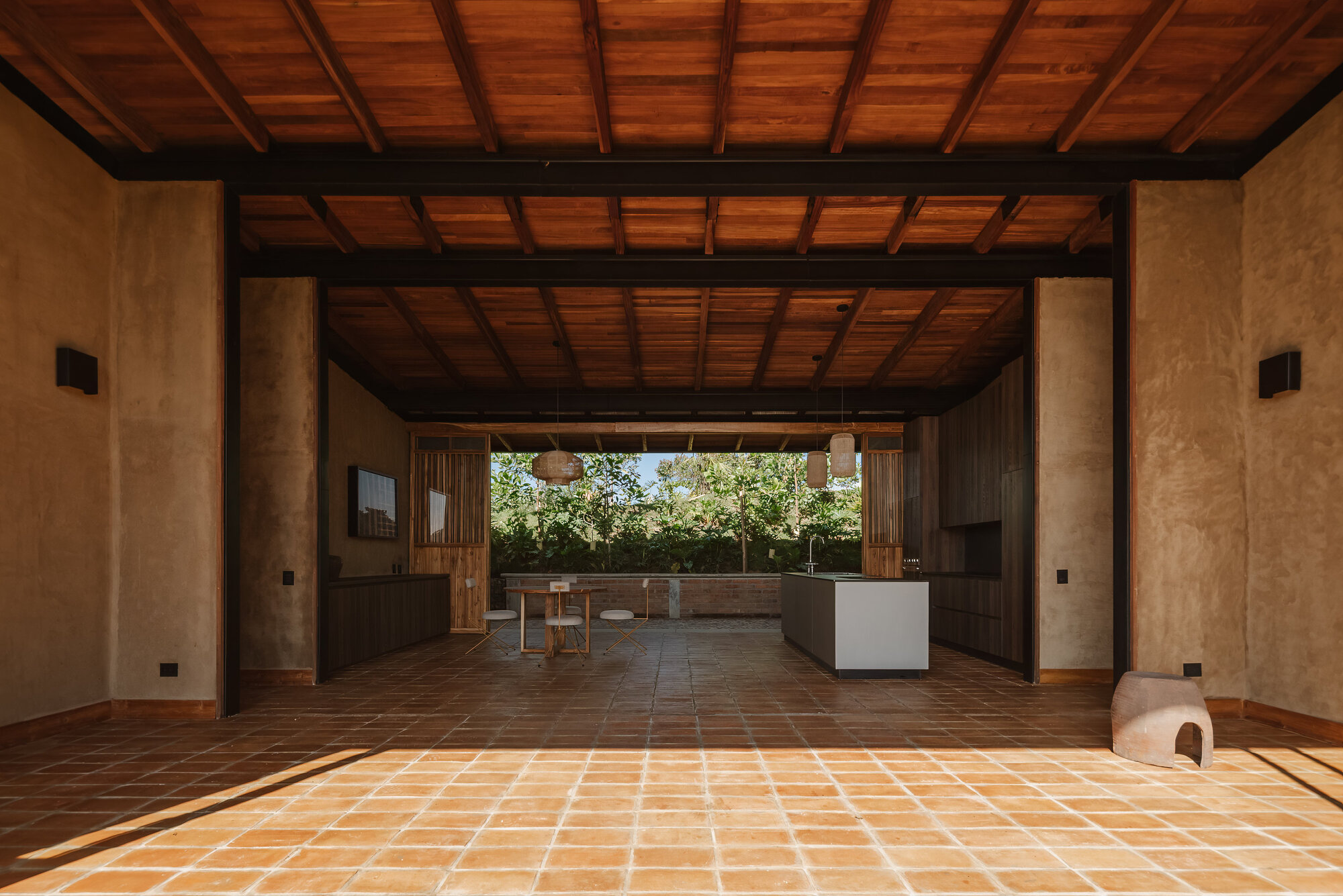 Clay House / Norenaarquitectos