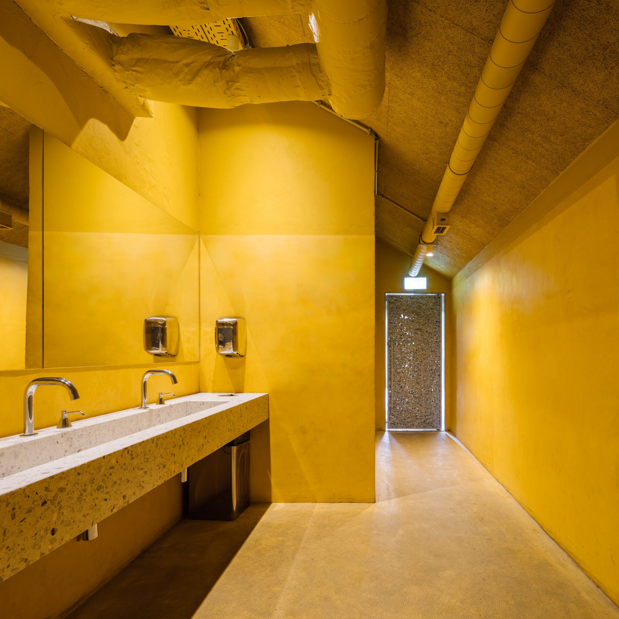 Captain's House / Miguel Marcelino