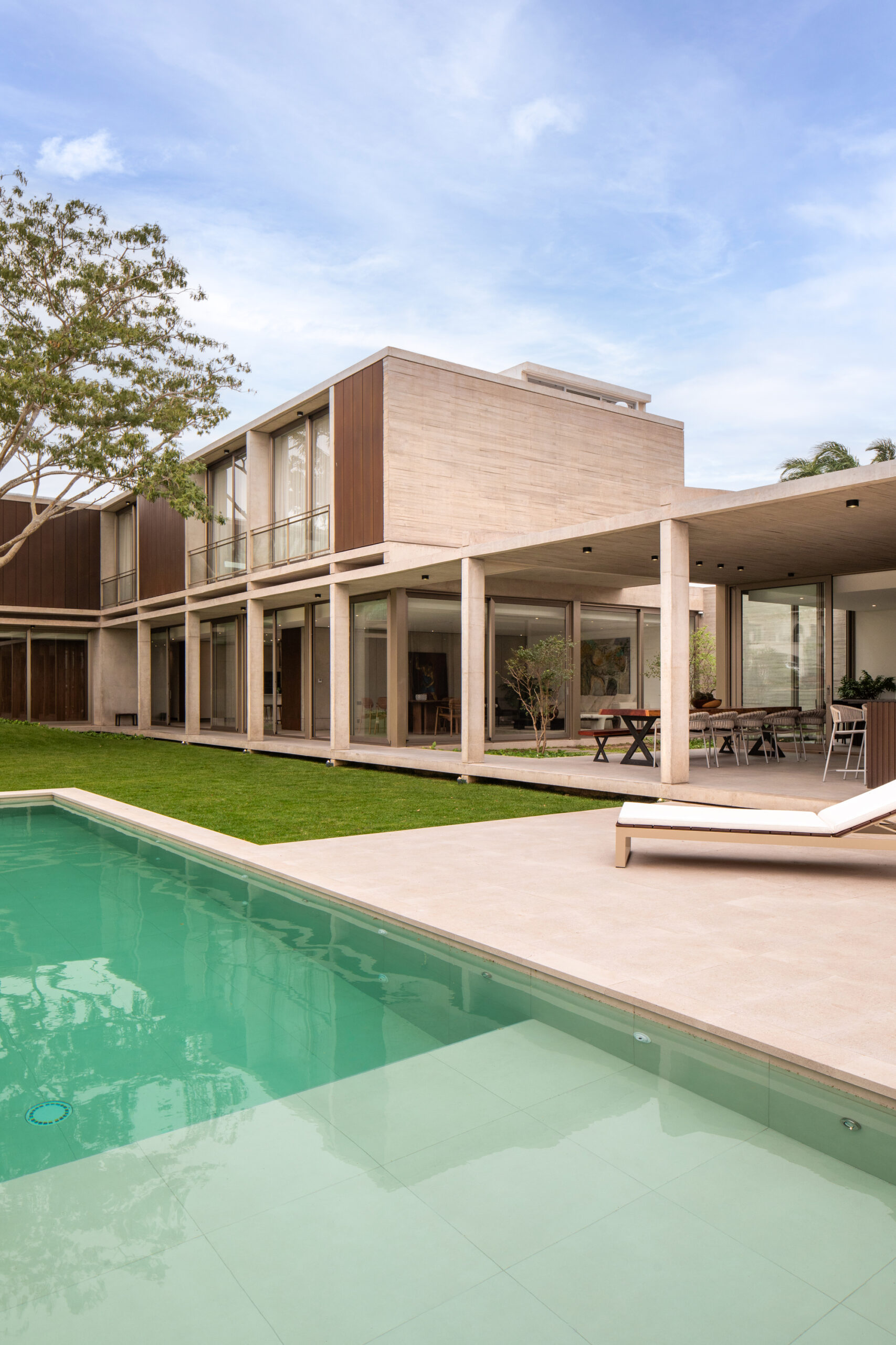 Дом Jeviò / DB Estudio de Arquitectura