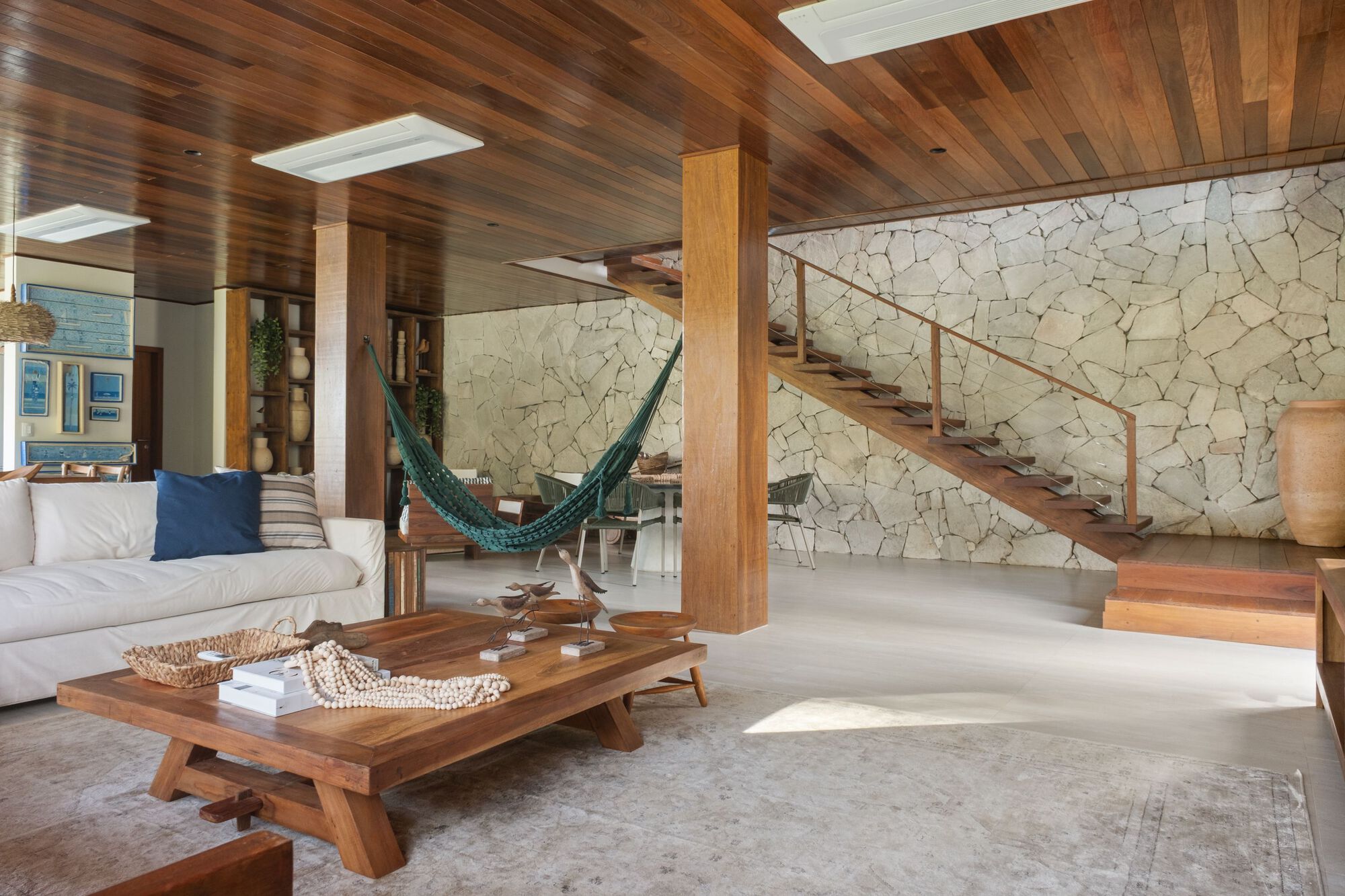 Terramar House / Estúdio Pedro Haruf