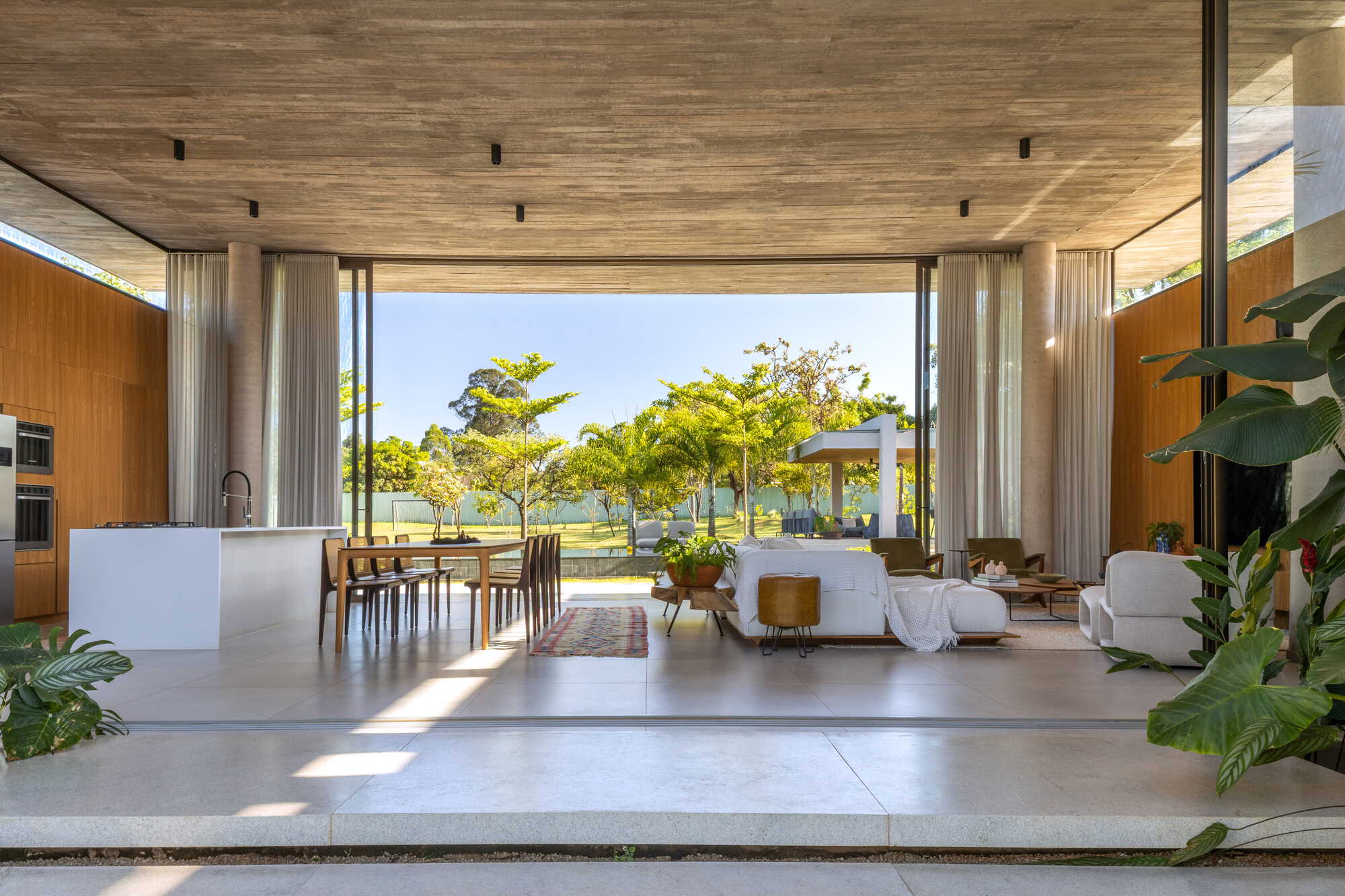 Boutique House / Studio Gontijo Arquitetura