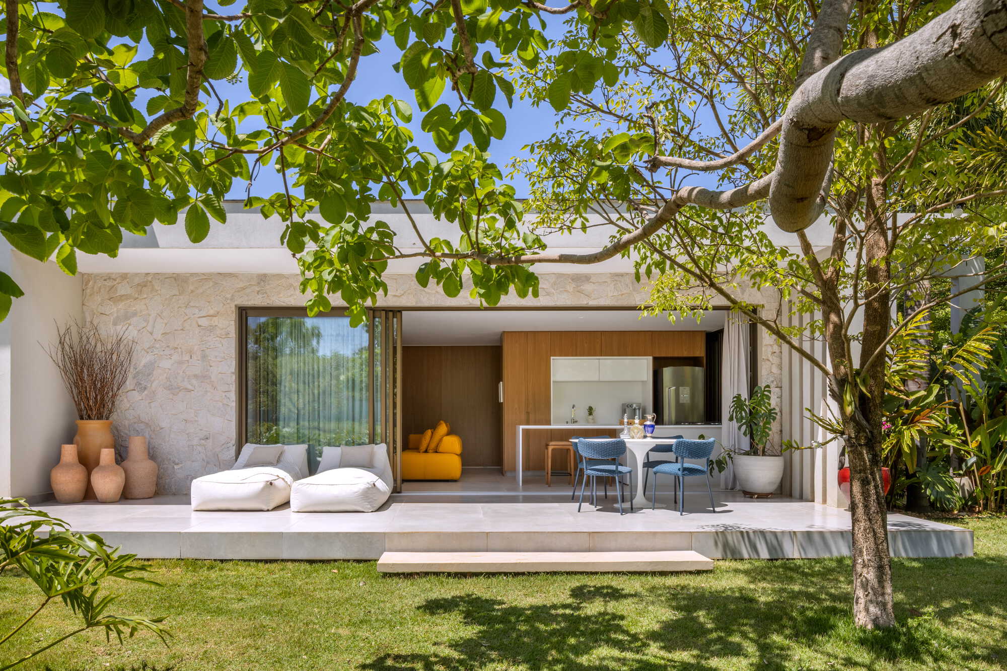 Boutique House / Studio Gontijo Arquitetura