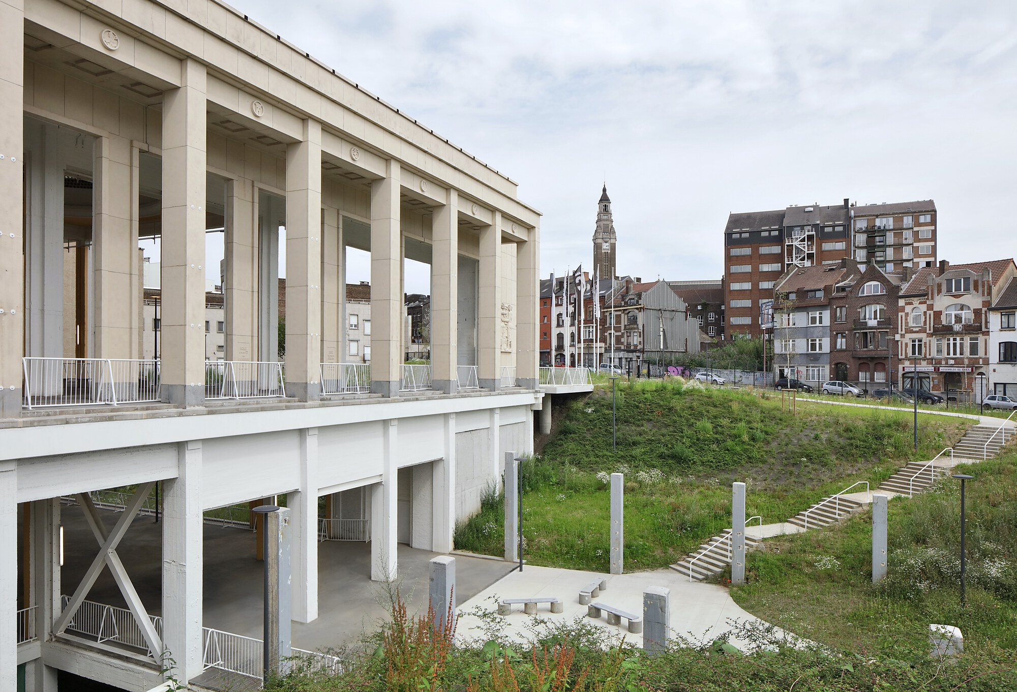 Charleroi Palais des Expositions / AgwA + architecten jan de vylder inge vinck
