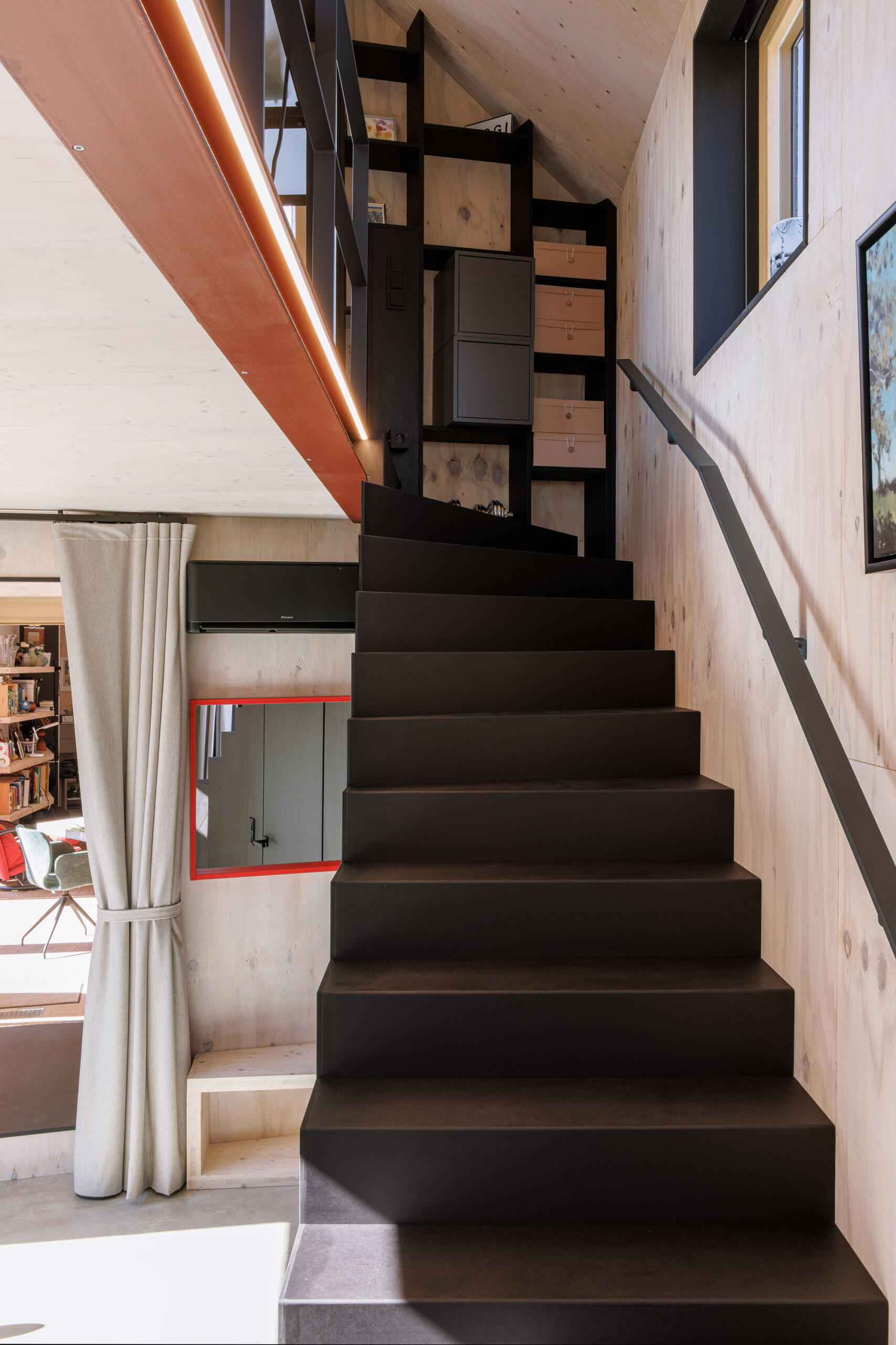 Cork House / studio bauform: расширение дома из кортена в Хомбурге
