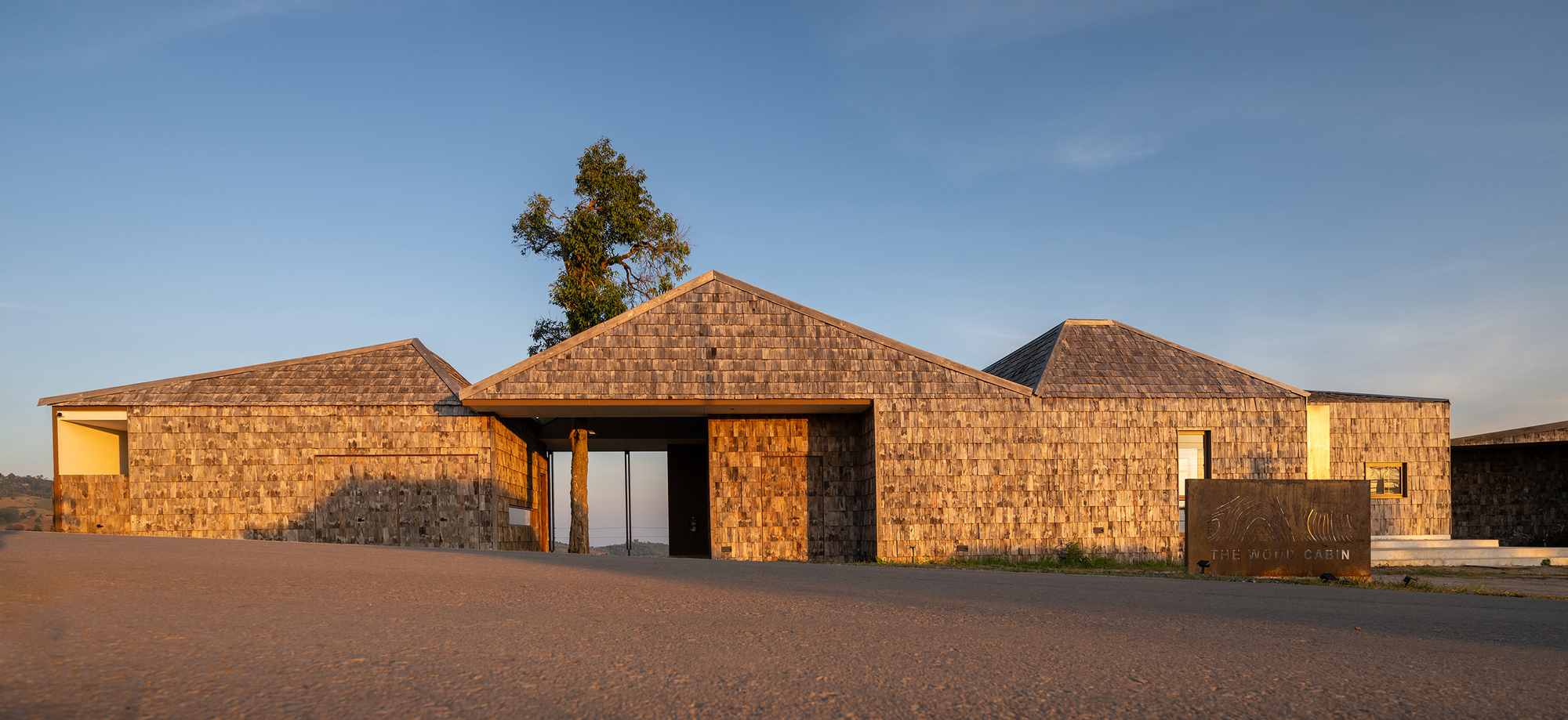 The Wood Cabin / S.O.S Architects