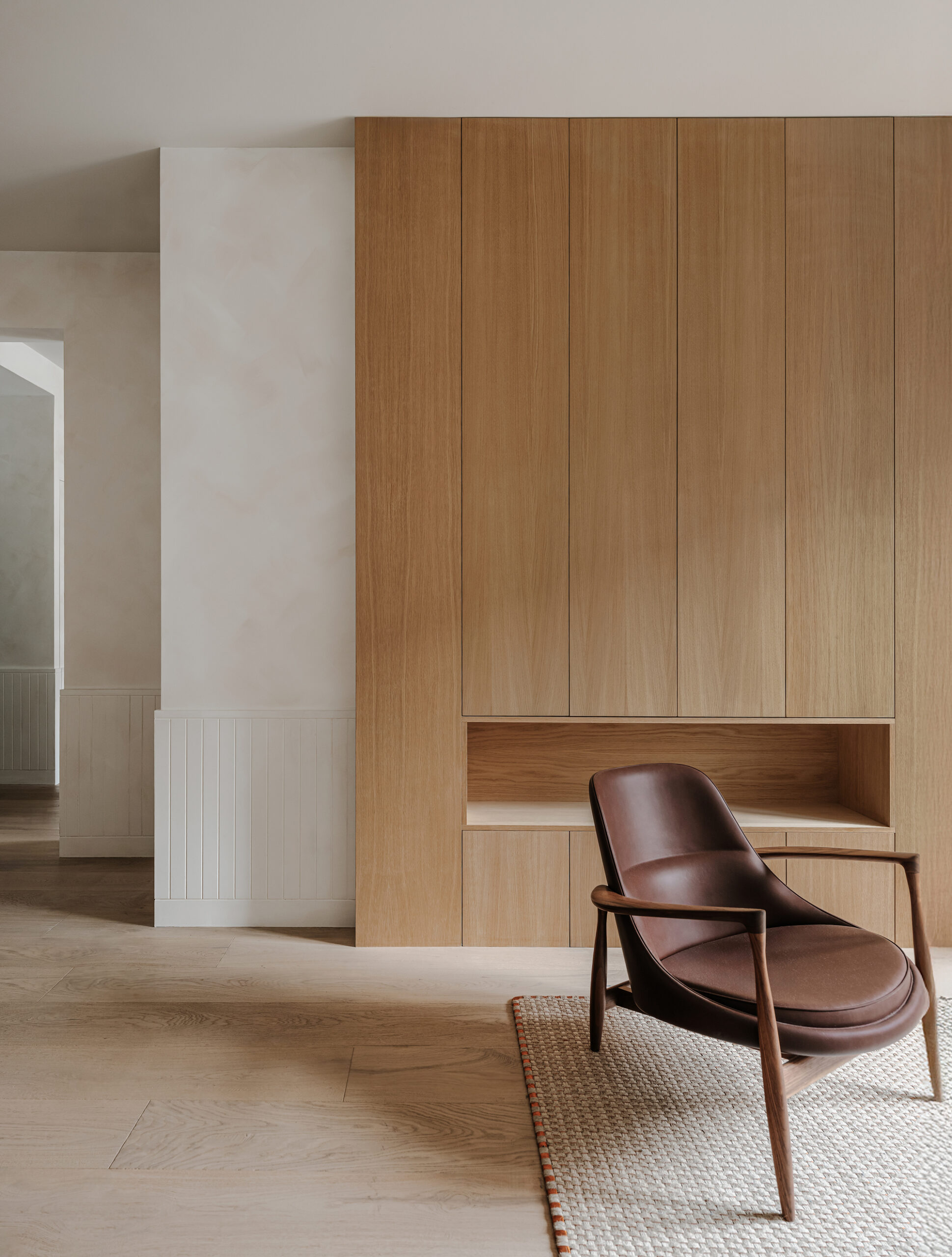 Diagonal Apartment / De la Villa Studio