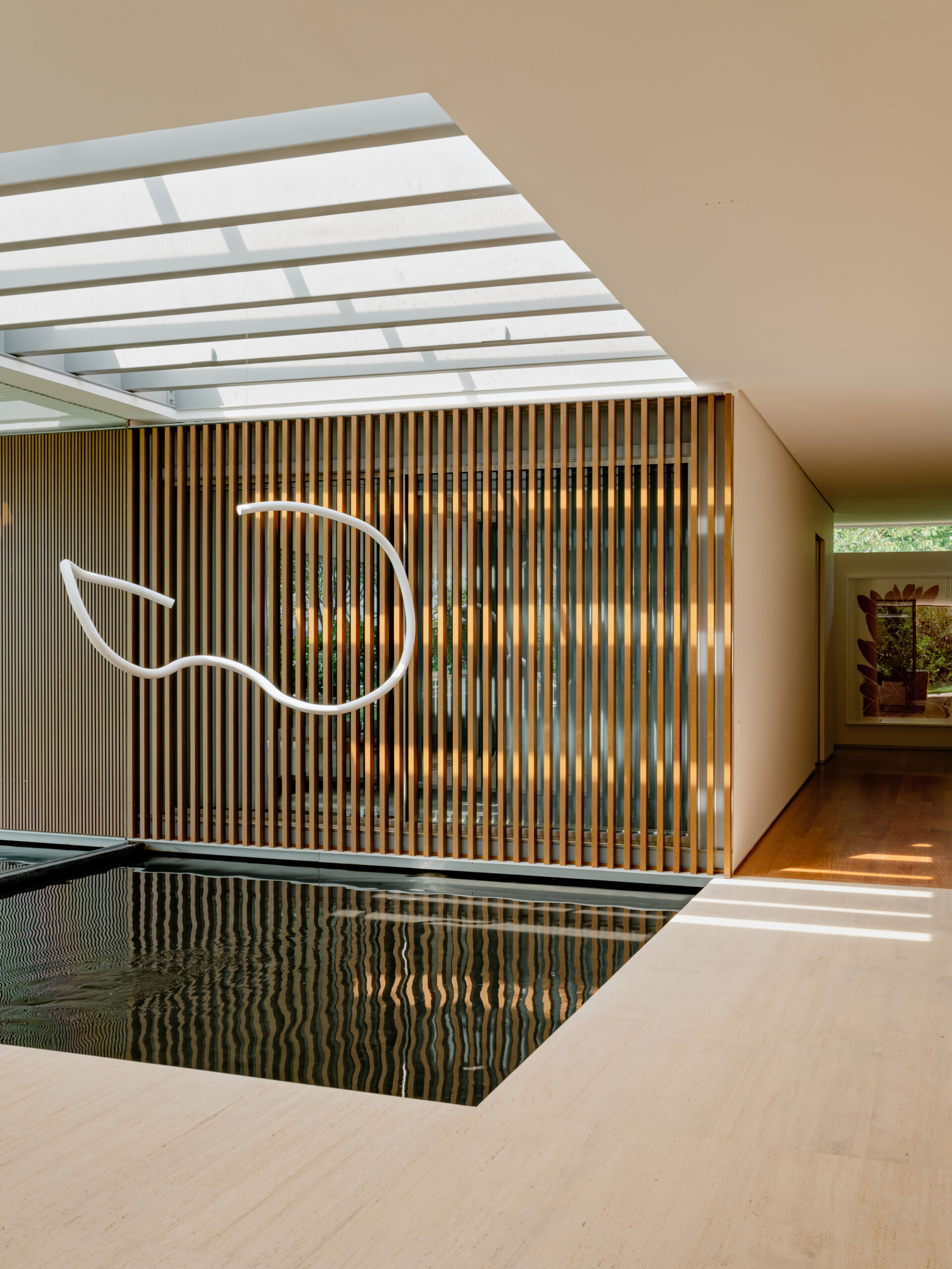 House of Sculpture / Sabella Arquitetura