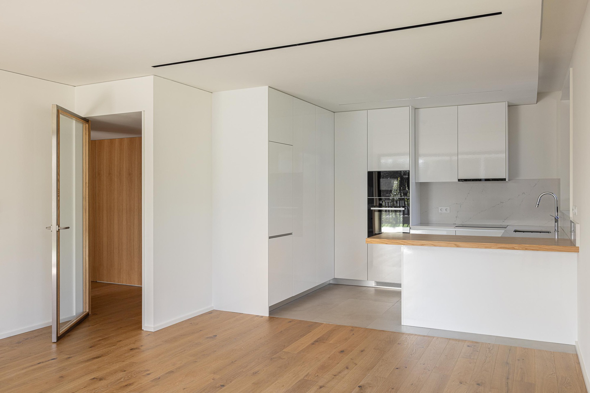 Scala-Mare Building / Atelier d’Arquitectura Lopes da Costa