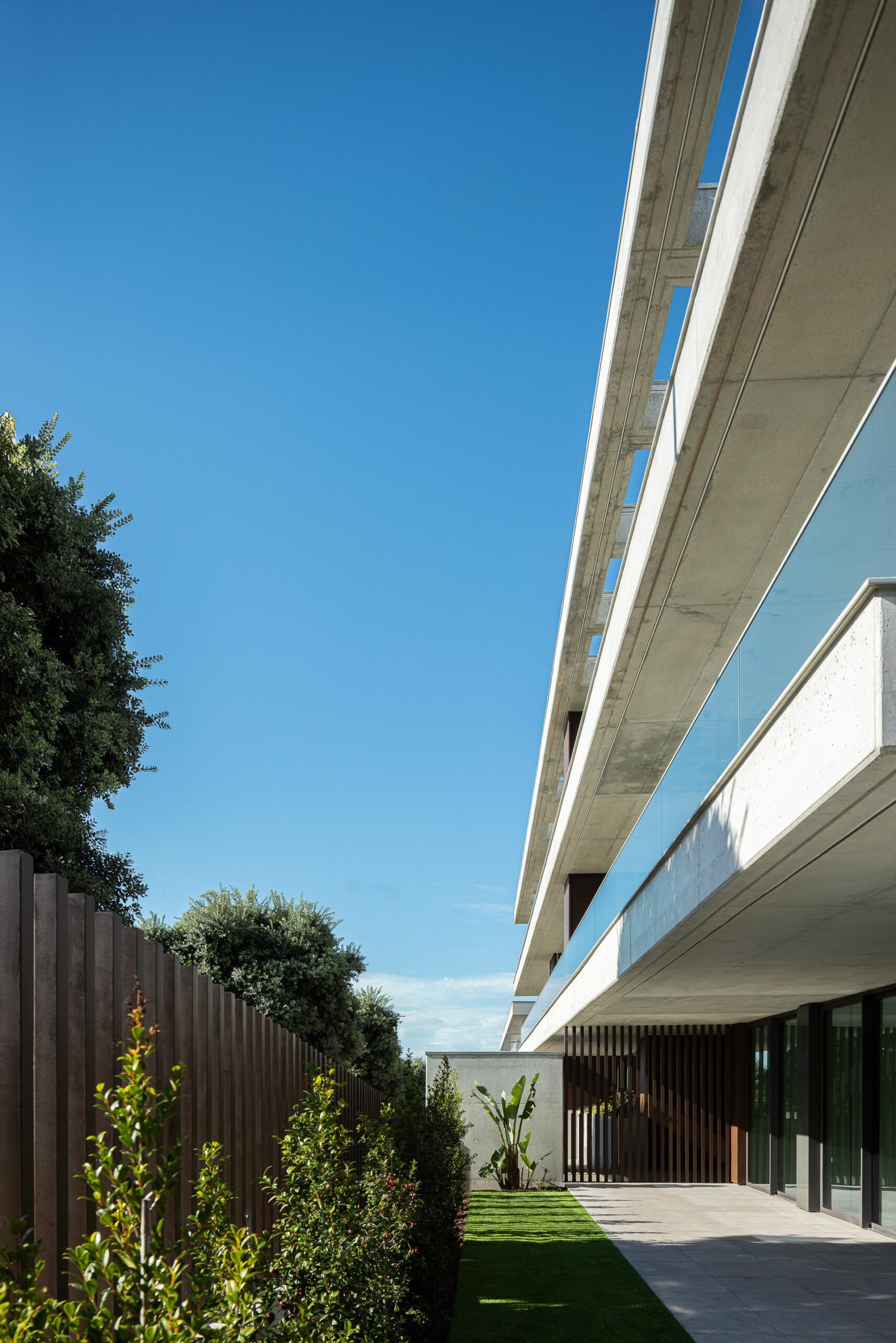 Scala-Mare Building / Atelier d’Arquitectura Lopes da Costa