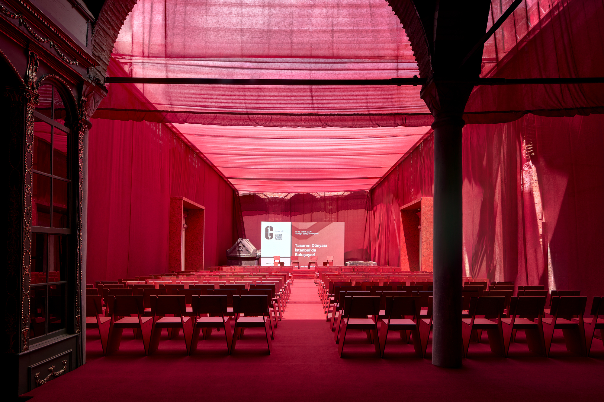 Global Design Forum Istanbul завершился первой программой инсталляций и дискуссий по всему городу