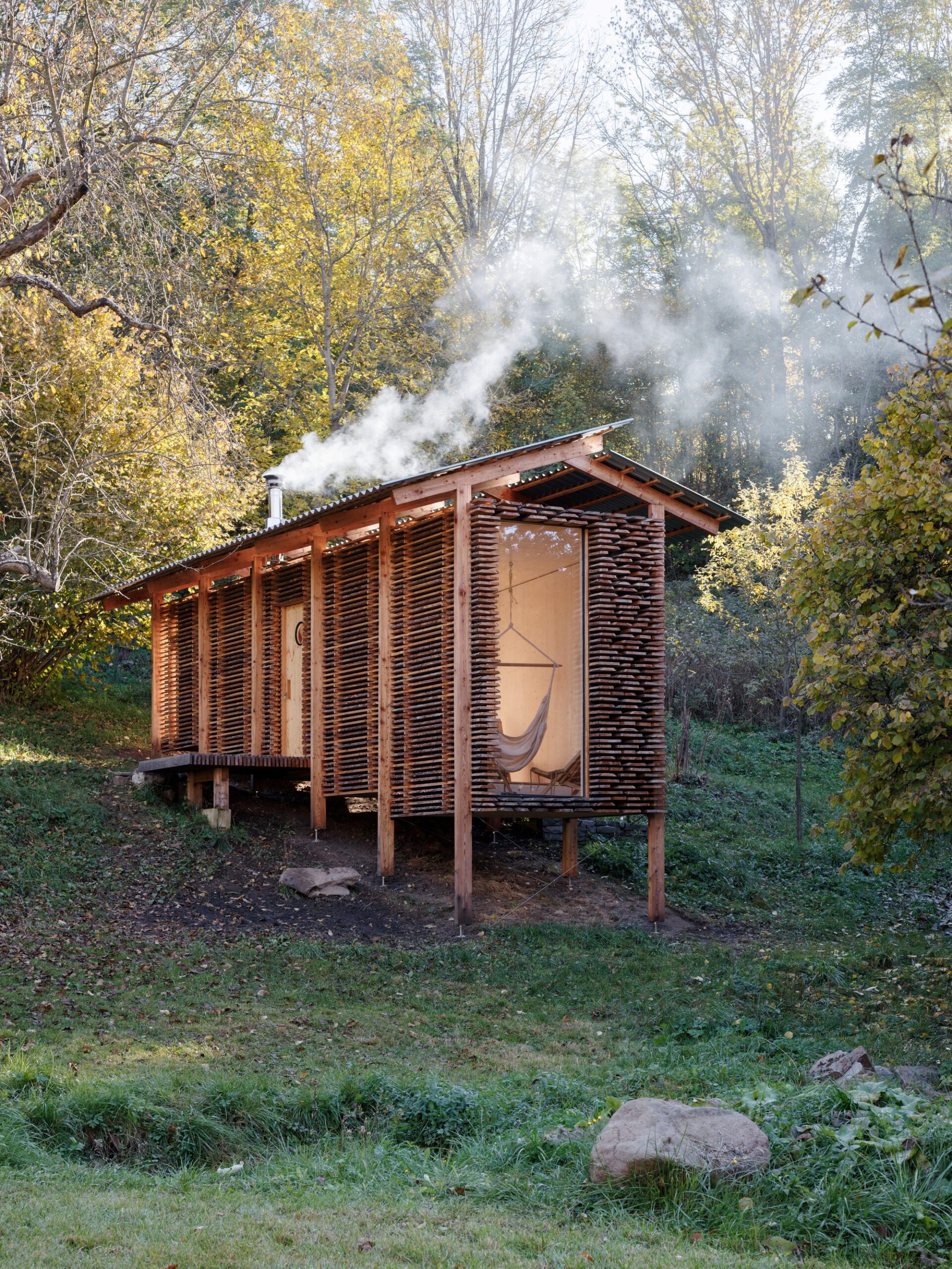 Wood-Stack Sauna Zaježová / Guča arch.