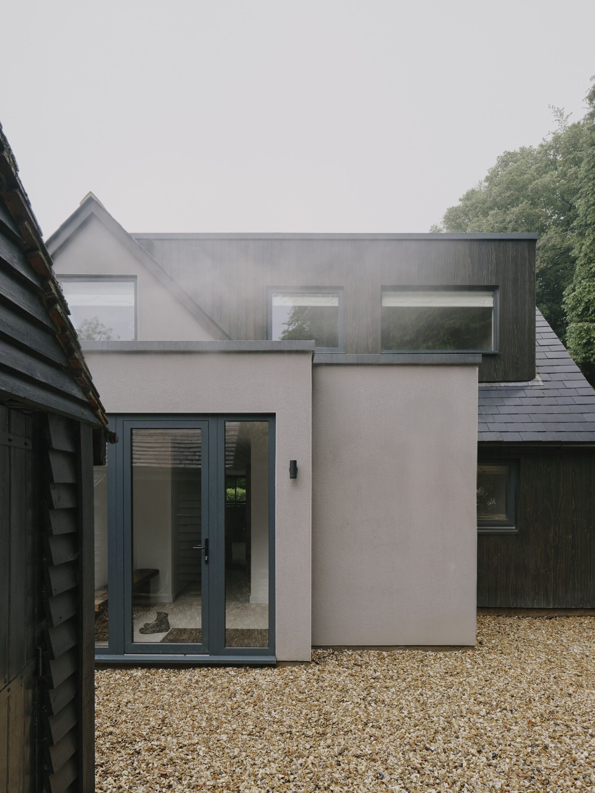 Beech Cottage / MiMStudios