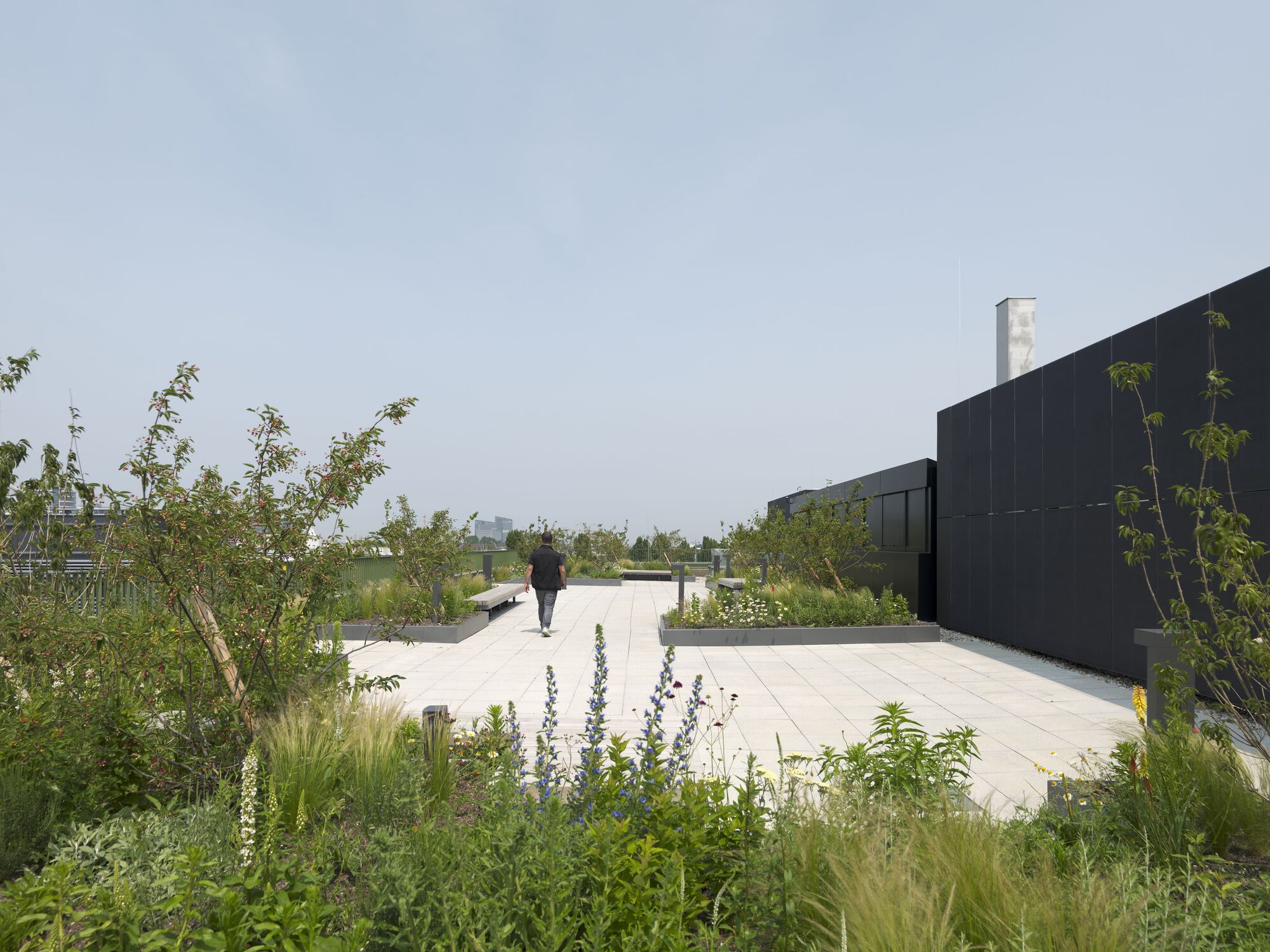 i8 — офисное здание iCampus в Werksviertel / C.F. Møller